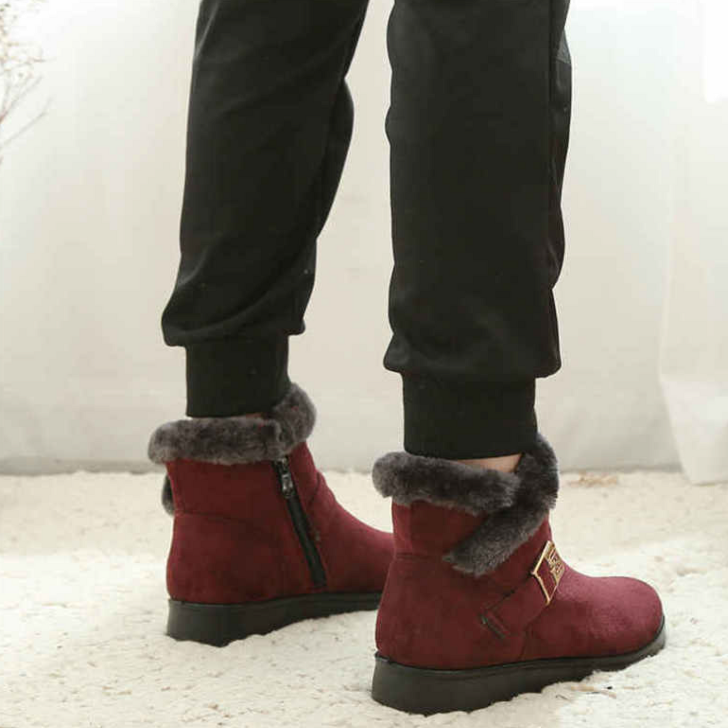 🔥This Week 50% OFF🔥 Women Winter Warm Buckle Zipper Side Fur Lining Ankle Boots